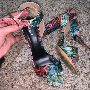 Rene heels worn once